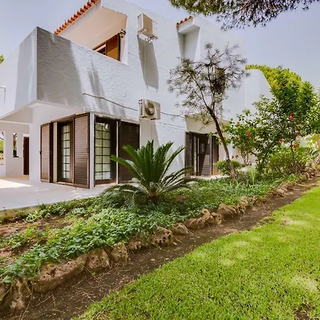 Hd - 4bedrooms - Private Pool - 15 Minutes Walking To Vilamoura Marina Villa