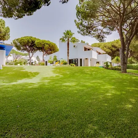 Hd - 4bedrooms - Private Pool - 15 Minutes Walking To Vilamoura Marina Quarteira