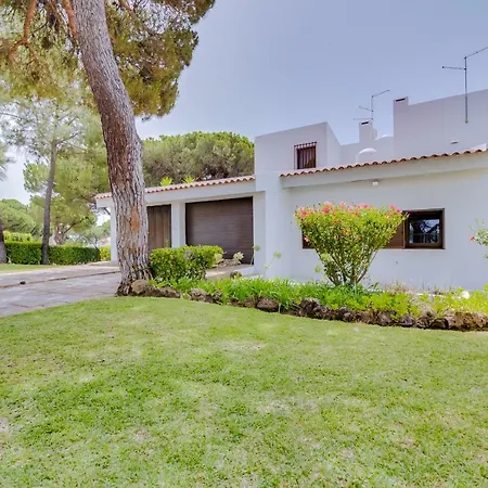 Hd - 4bedrooms - Private Pool - 15 Minutes Walking To Vilamoura Marina *